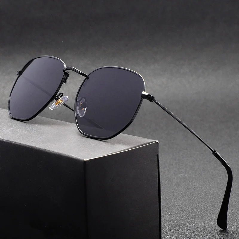 Brand Design Mirror Eyewear Uv400