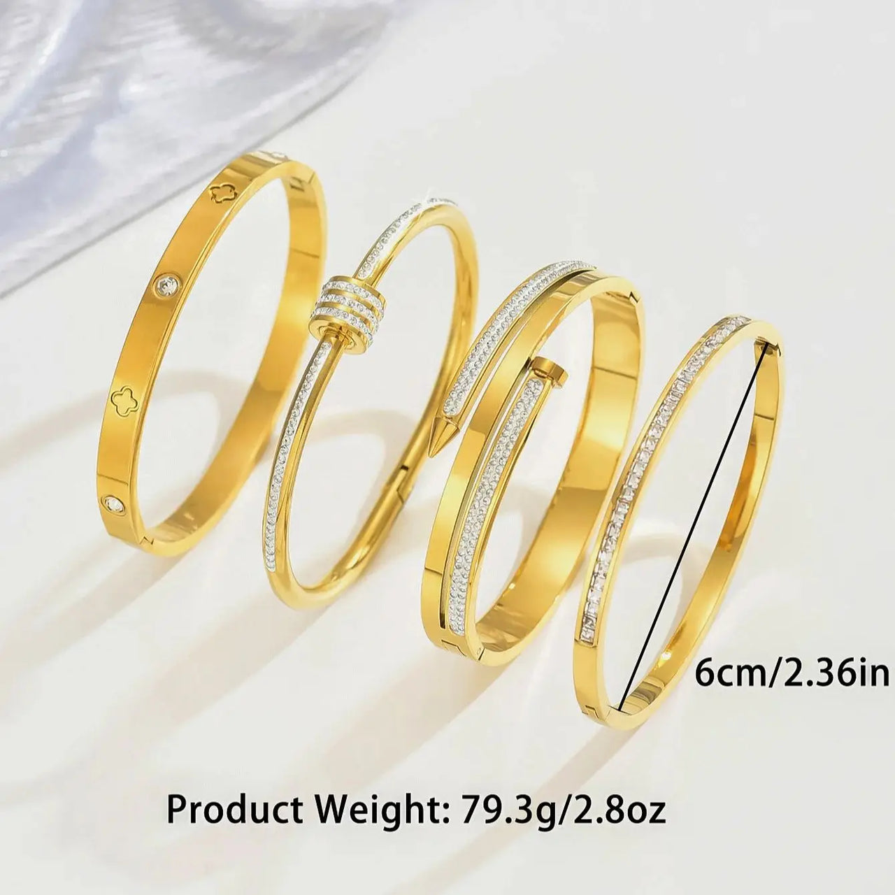 Stainless steel clover bracelet