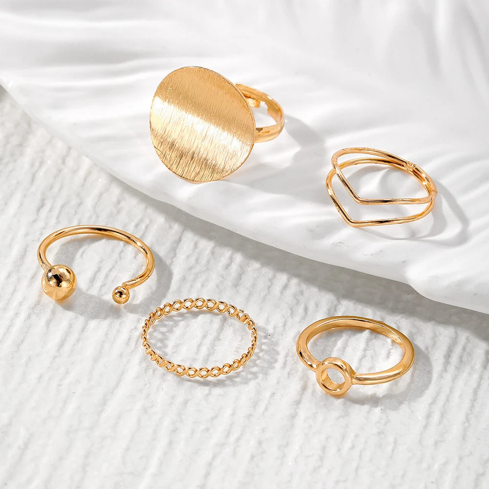 Geometric Ball Hollowed Ring