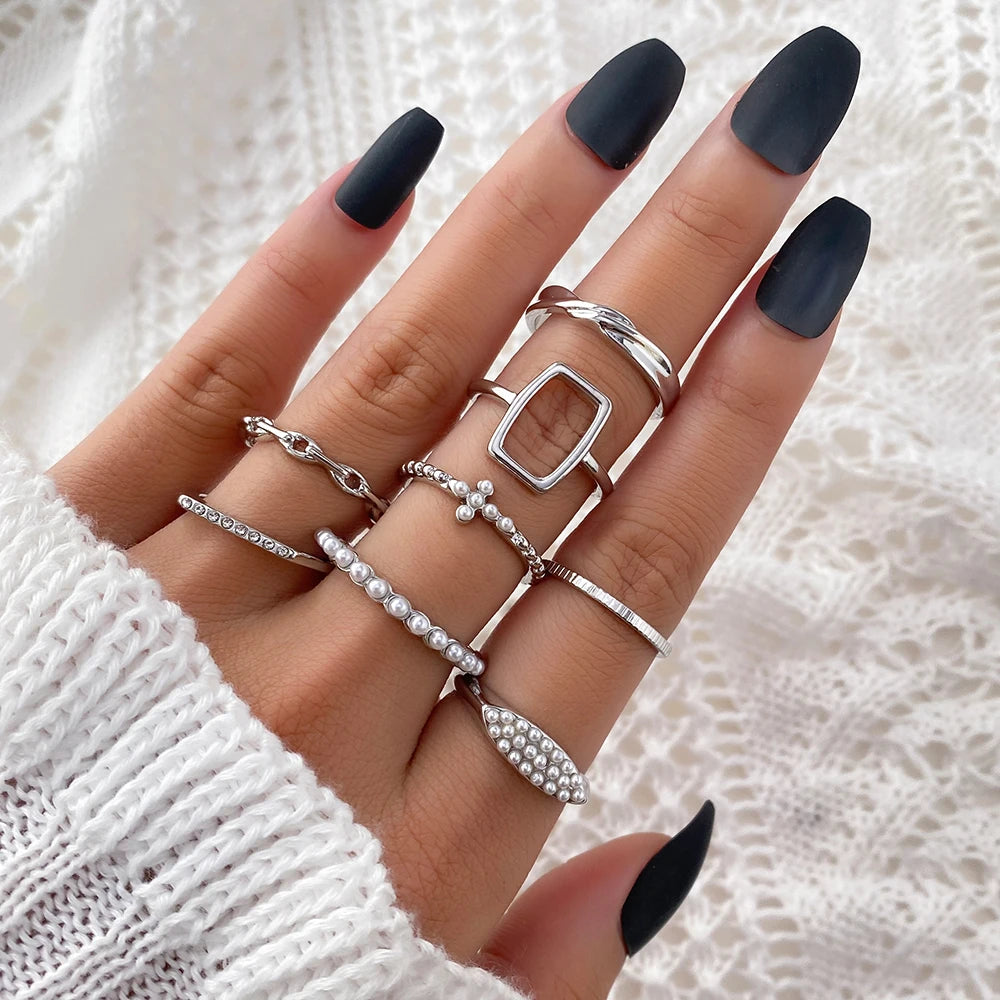 Geometric Ball Hollowed Ring