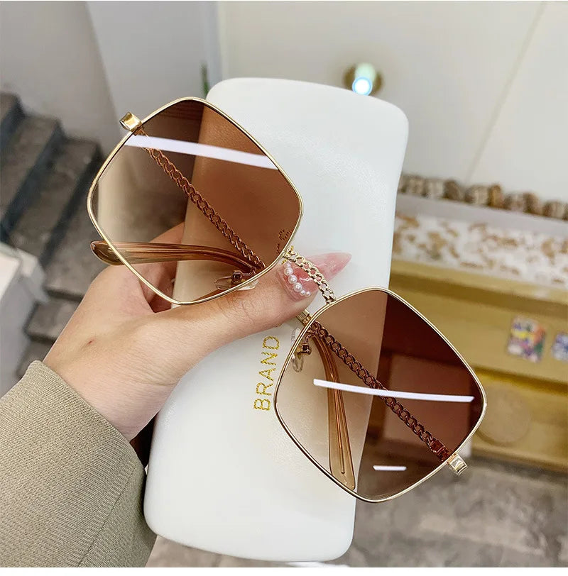 Classic Oversize Sunglass